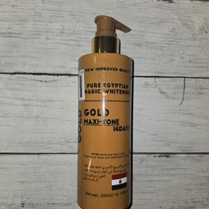 Gold Maxi-Tone Body Lotion 1 Pc